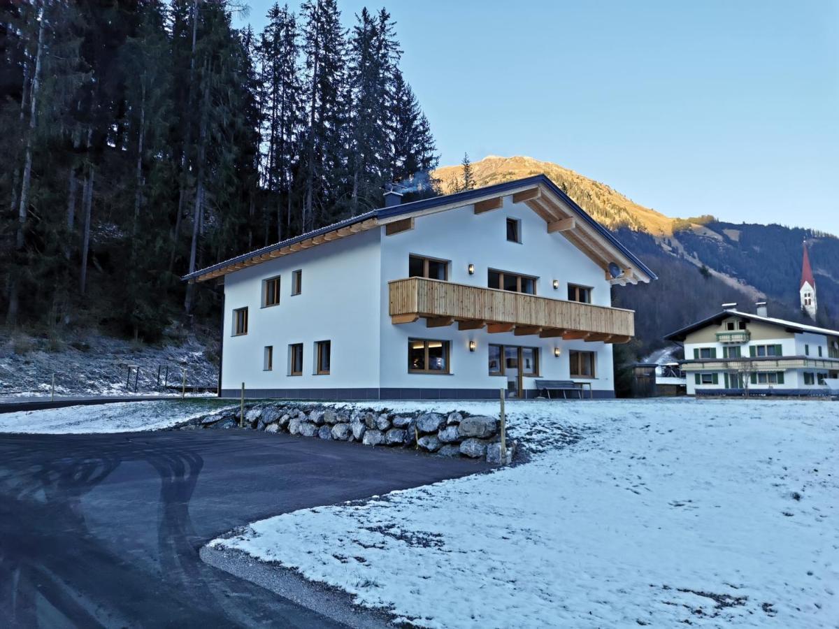 Appartement Bergfuier Holzgau Eksteriør billede